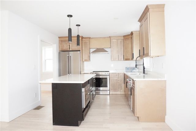 1232 Narragansett Boulevard, Cranston, RI 02905