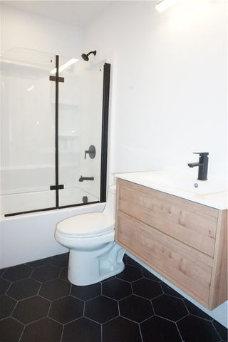 1232 Narragansett Boulevard, Cranston, RI 02905