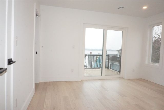 1232 Narragansett Boulevard, Cranston, RI 02905