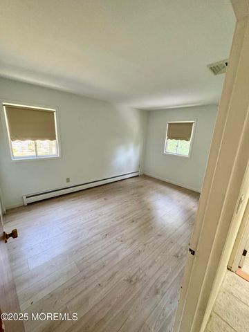 19 Mallard Street B, Manchester, NJ 08759
