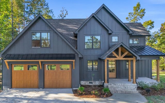 2740 Mowbray Pike, Soddy Daisy, TN 37379