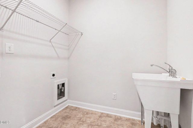 1018 Traditions Ridge Drive, Wake Forest, NC 27587