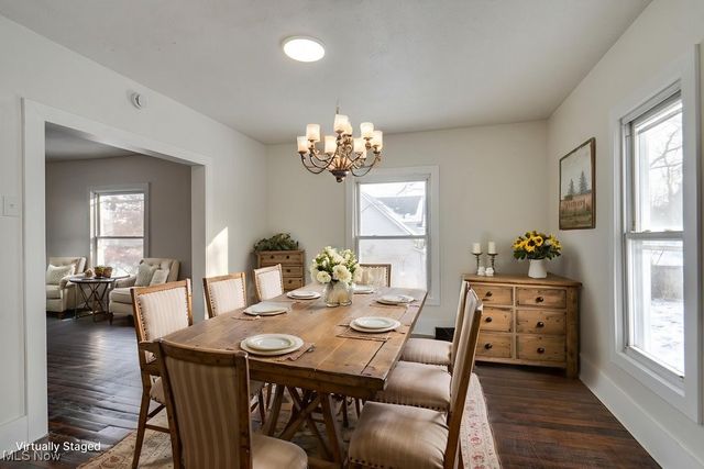 155 W Walnut Street, Wadsworth, OH 44281