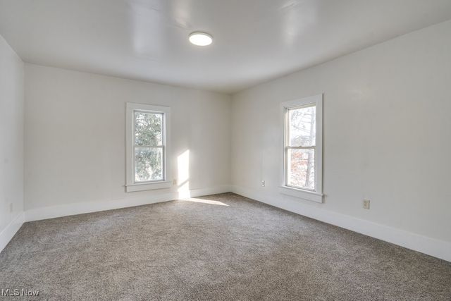 155 W Walnut Street, Wadsworth, OH 44281