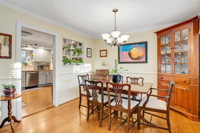 701 Danbury Drive, Signal Mountain, TN 37377