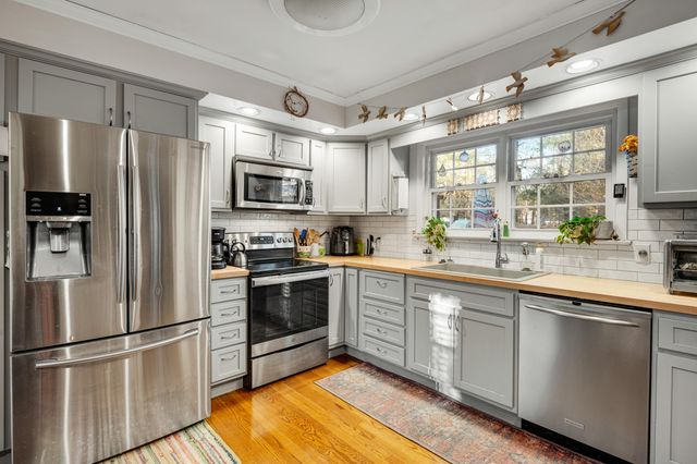 701 Danbury Drive, Signal Mountain, TN 37377