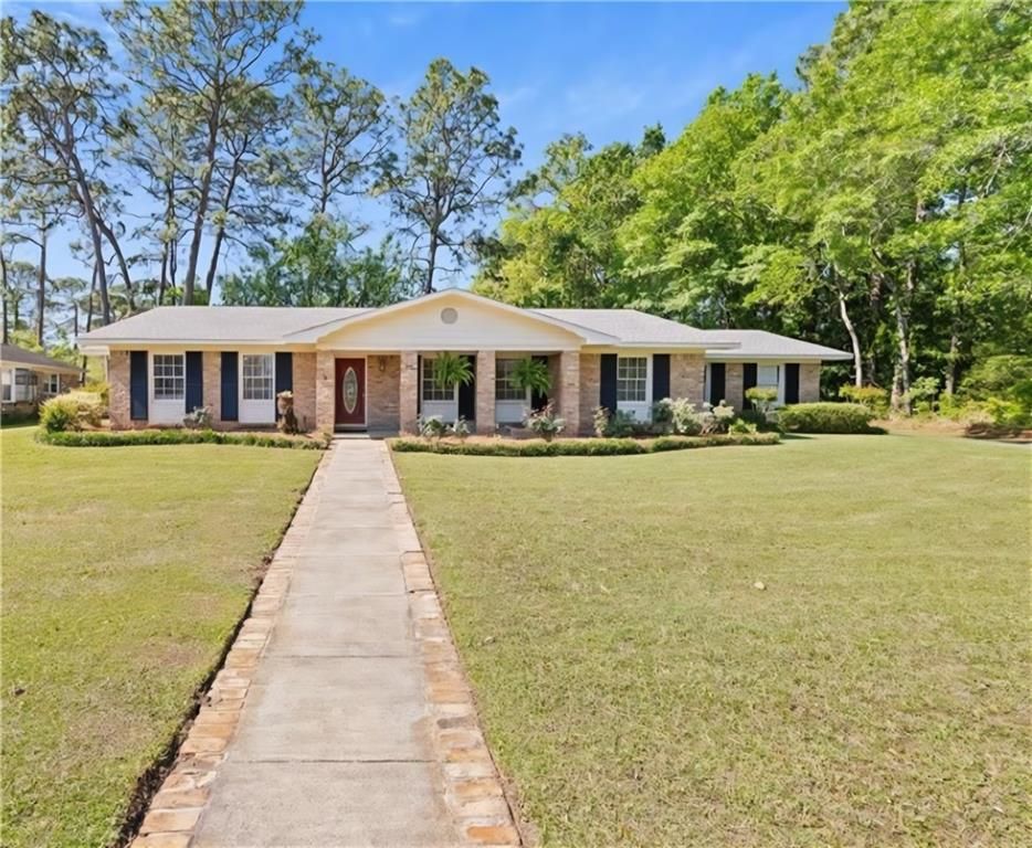 3813 St Andrews Loop N, Mobile, AL 36693