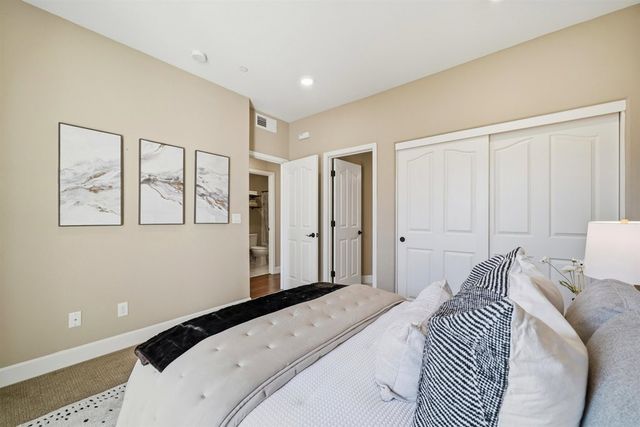 4728 Norris Canyon Rd 204, San Ramon, CA 94583