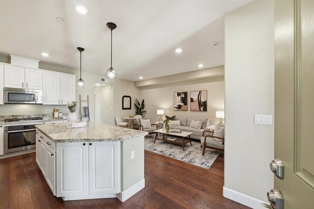 4728 Norris Canyon Rd 204, San Ramon, CA 94583