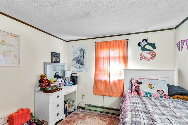 63-65 Mosher St, Holyoke, MA 01040