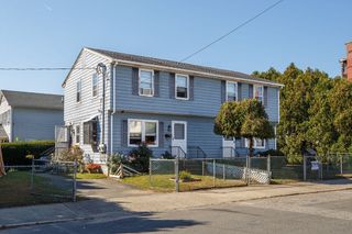 63-65 Mosher St, Holyoke, MA 01040