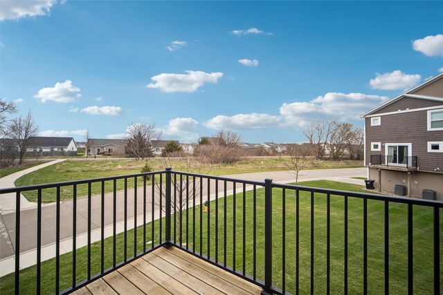 2719 NW Penny Lane, Ankeny, IA 50023