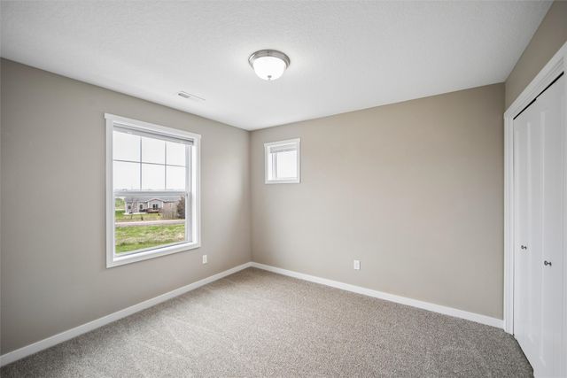 2719 NW Penny Lane, Ankeny, IA 50023