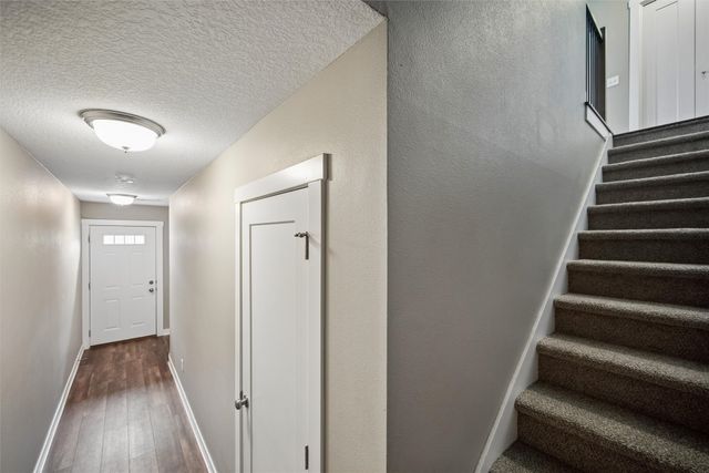 2719 NW Penny Lane, Ankeny, IA 50023