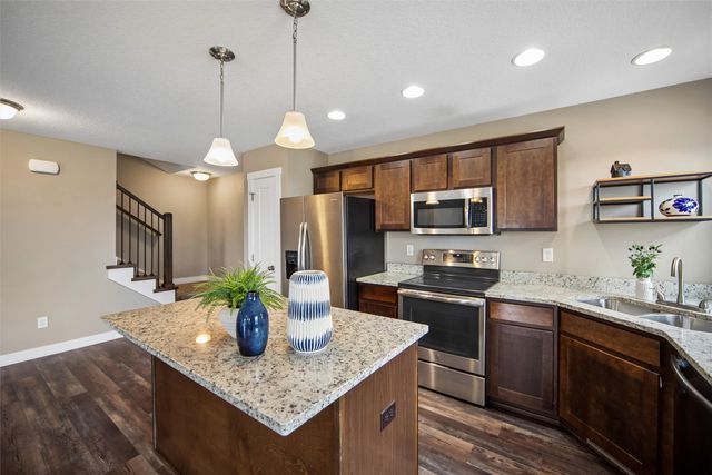 2719 NW Penny Lane, Ankeny, IA 50023