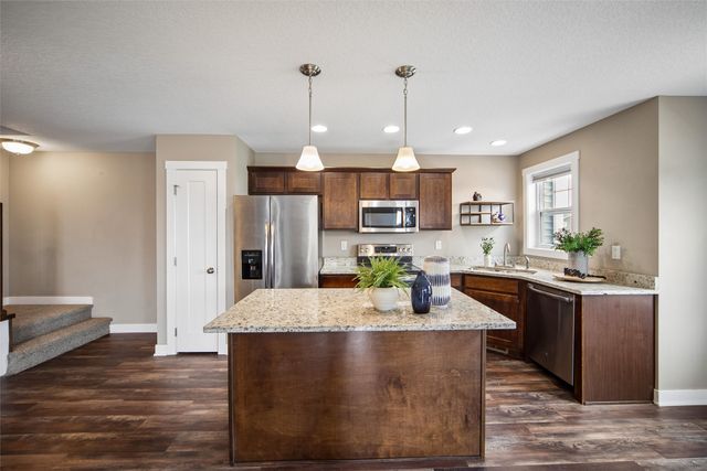 2719 NW Penny Lane, Ankeny, IA 50023