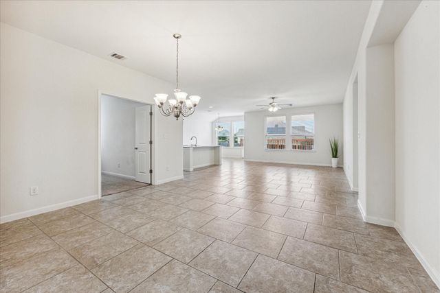 6805 Leonardo DR, Round Rock, TX 78665