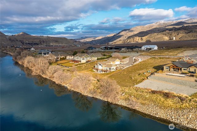 23 N Shore Drive, Orondo, WA 98843