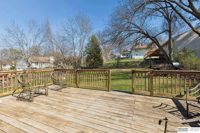 16333 Dorcas Street, Omaha, NE 68130