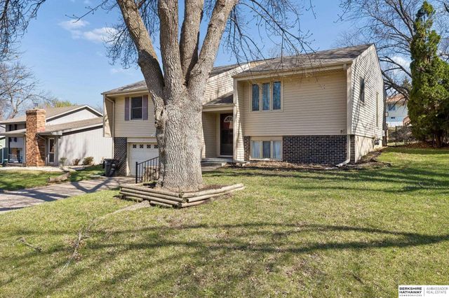 16333 Dorcas Street, Omaha, NE 68130
