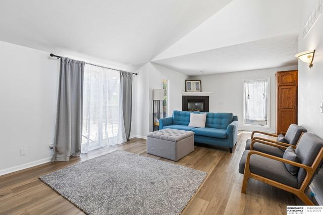 16333 Dorcas Street, Omaha, NE 68130