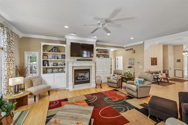 701 NE Georgetown Court, Ankeny, IA 50021