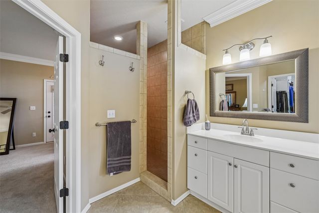 701 NE Georgetown Court, Ankeny, IA 50021