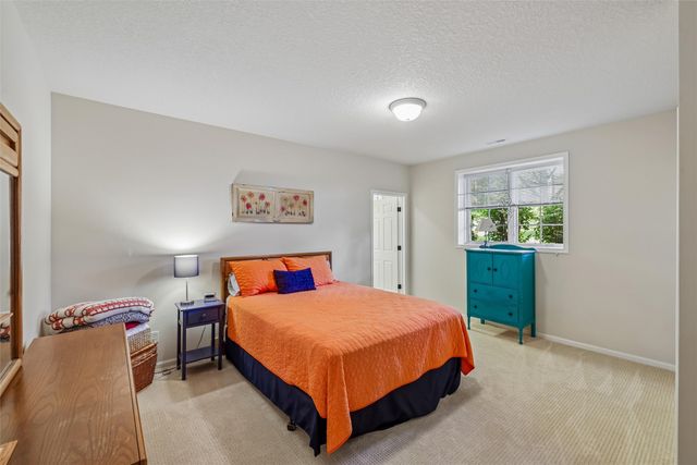 701 NE Georgetown Court, Ankeny, IA 50021