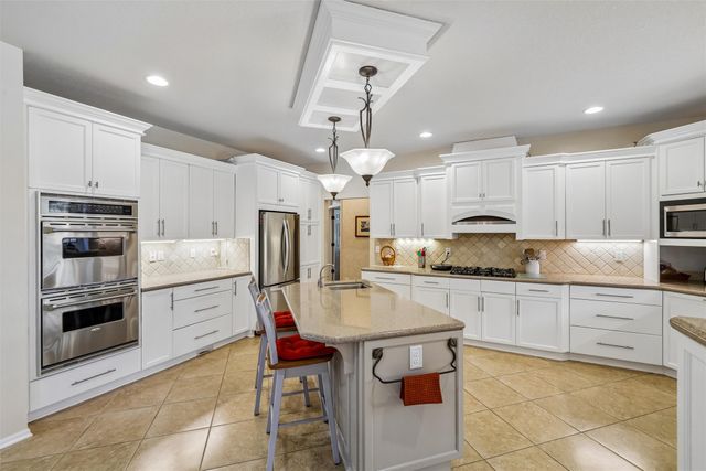 701 NE Georgetown Court, Ankeny, IA 50021