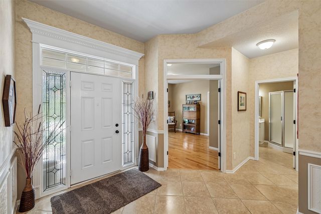 701 NE Georgetown Court, Ankeny, IA 50021