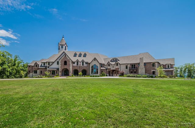 2866 State Hwy Dd, Branson West, MO 65737