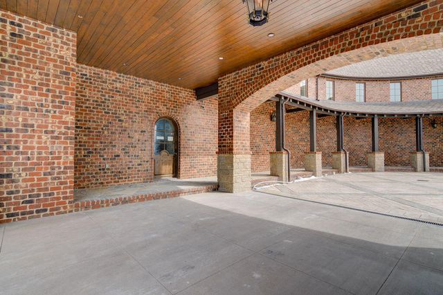 2866 State Hwy Dd, Branson West, MO 65737