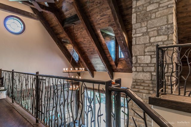 2866 State Hwy Dd, Branson West, MO 65737