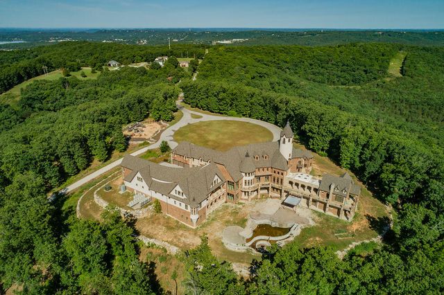 2866 State Hwy Dd, Branson West, MO 65737