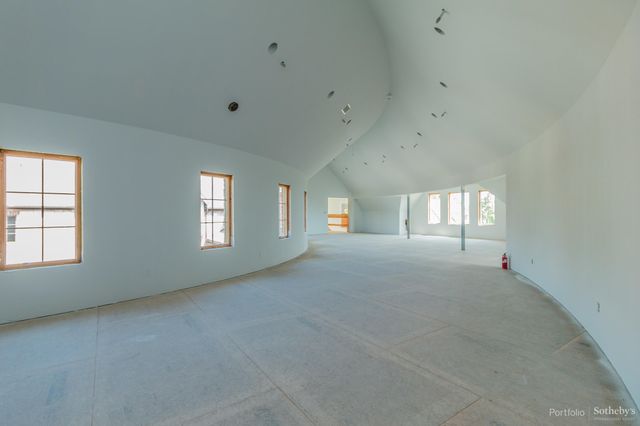 2866 State Hwy Dd, Branson West, MO 65737