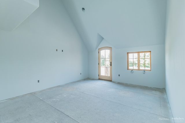 2866 State Hwy Dd, Branson West, MO 65737