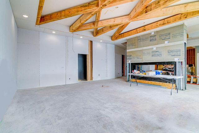 2866 State Hwy Dd, Branson West, MO 65737