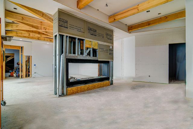 2866 State Hwy Dd, Branson West, MO 65737