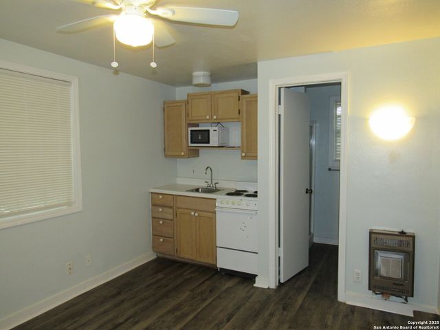 311 E Rosewood Ave Unit 103, San Antonio, TX 78212