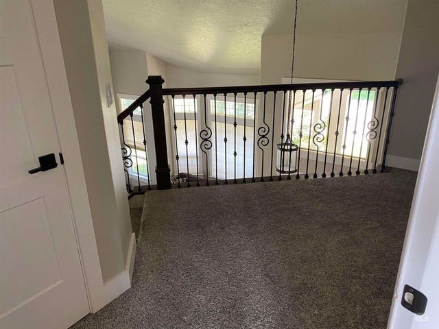 1151 N Torrey Pines Ave., Eagle, ID 83616