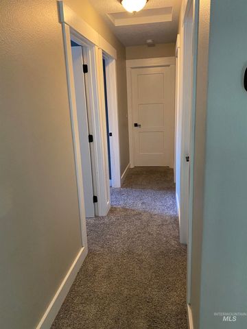 1151 N Torrey Pines Ave., Eagle, ID 83616