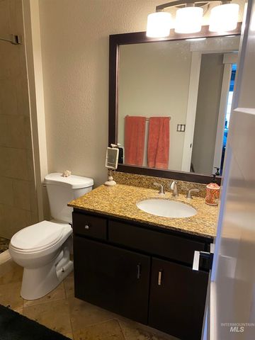 1151 N Torrey Pines Ave., Eagle, ID 83616