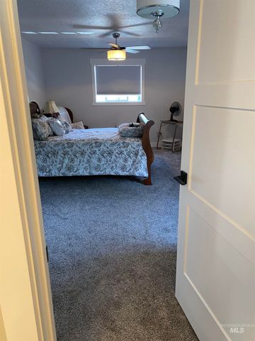 1151 N Torrey Pines Ave., Eagle, ID 83616