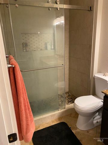 1151 N Torrey Pines Ave., Eagle, ID 83616