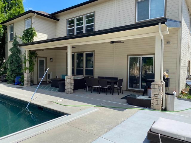 1151 N Torrey Pines Ave., Eagle, ID 83616