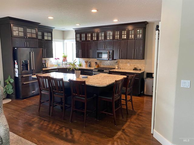 1151 N Torrey Pines Ave., Eagle, ID 83616