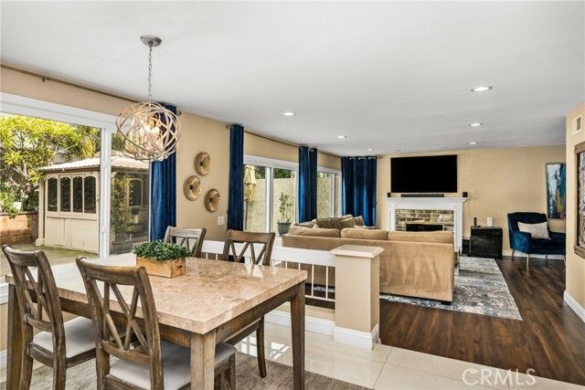 22 Hunter, Irvine, CA 92620