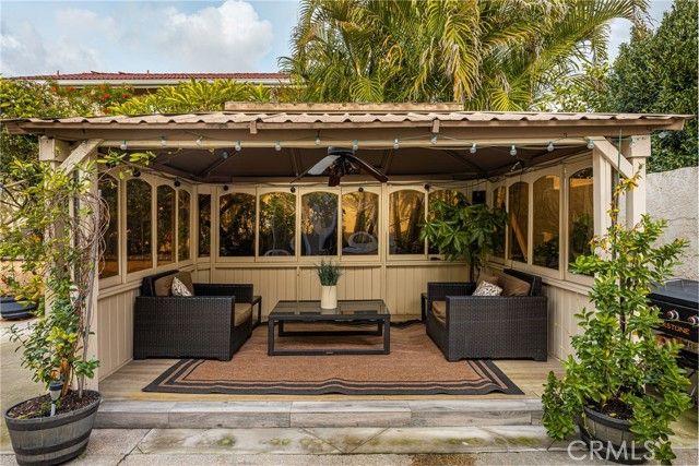 22 Hunter, Irvine, CA 92620