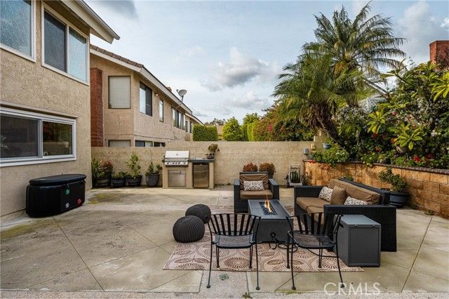 22 Hunter, Irvine, CA 92620
