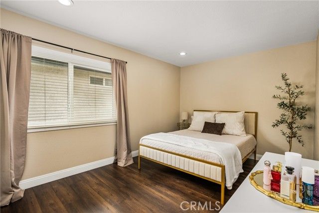 22 Hunter, Irvine, CA 92620